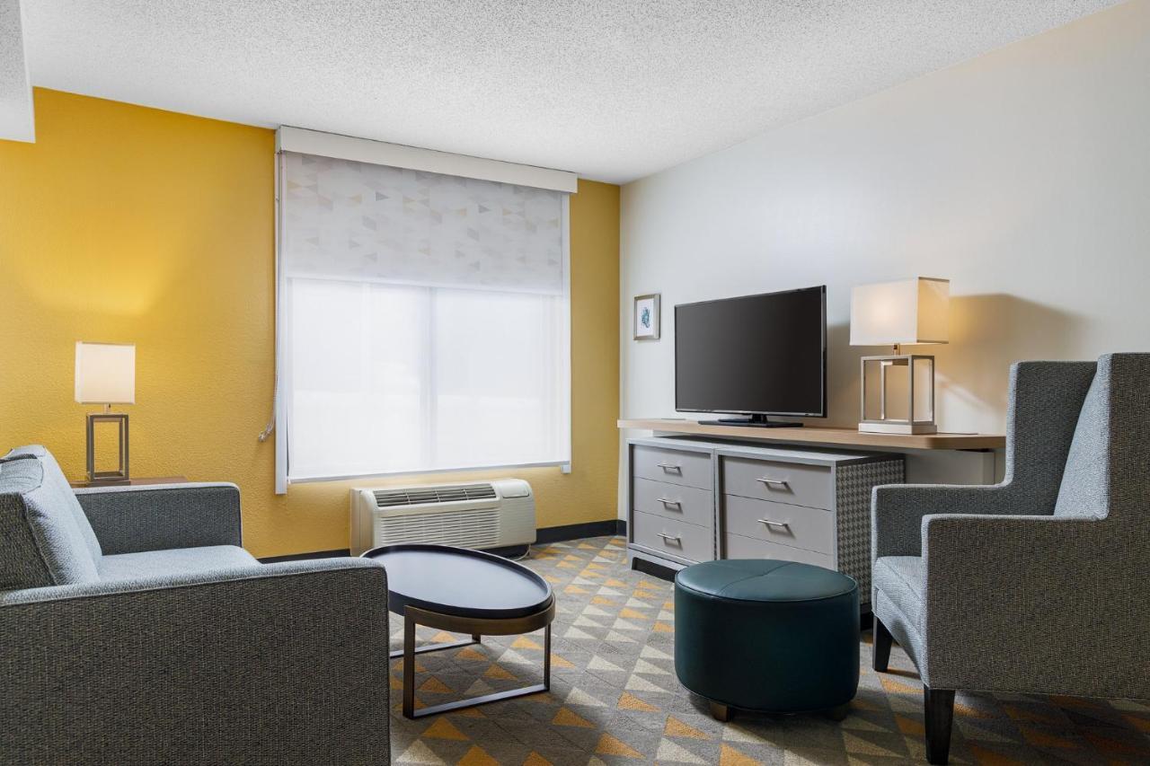 Holiday Inn Cleveland By Ihg Exterior foto