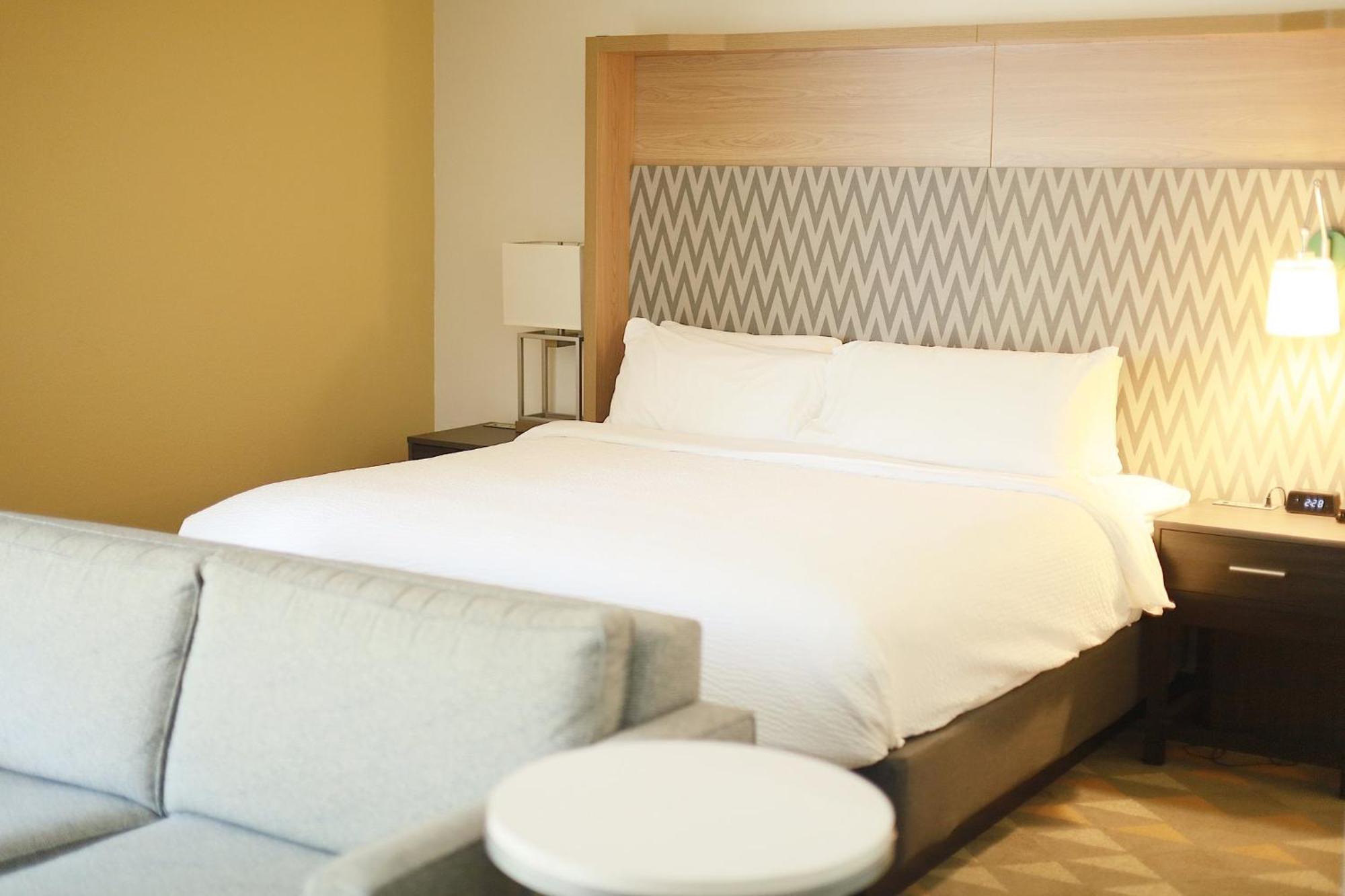Holiday Inn Cleveland By Ihg Exterior foto